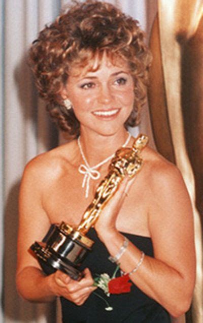 Sally Field ~ 1984 ~ Places In The Heart Best Actress Oscar Oscar