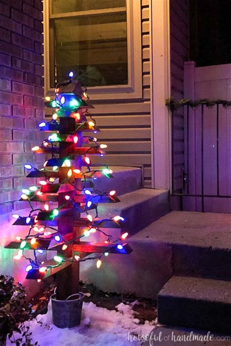 Diy Outdoor Christmas Trees With Lights Houseful Of Handmade