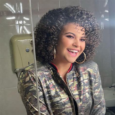 Lucerito Mijares Sorprende Por Su Drástico Cambio De Look En Su Debut