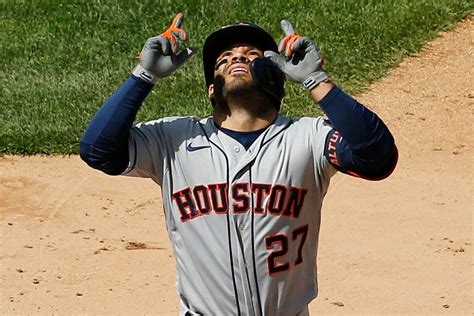 Jose Altuves Birthday Home Run Answers Bronx Boos Lifts Houston