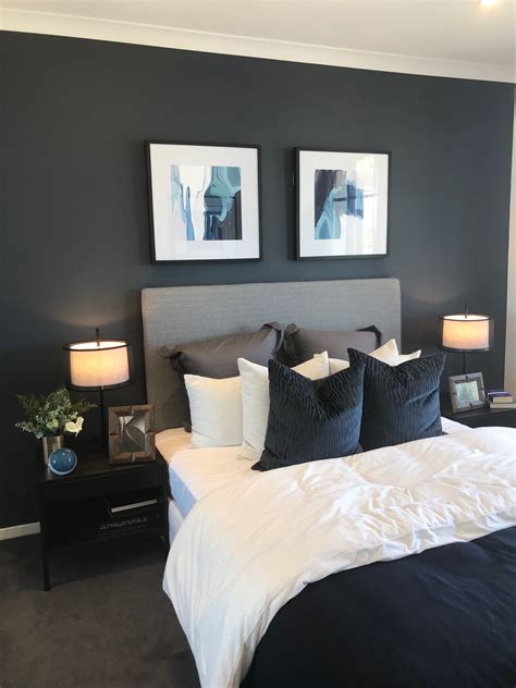 Blue is a perfect color with which to mix shades or use the ombre technique, in which the color is graduated from light to dark. Pin by Rachel Borrowman on My home | Gray master bedroom ...