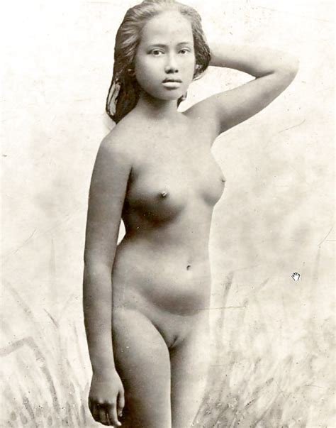 VIntage Nude Asia Photo 23