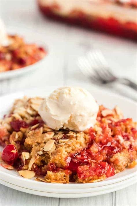 Cherry Dump Cake 5 Ingredients And 5 Minutes Prep Princess Pinky Girl