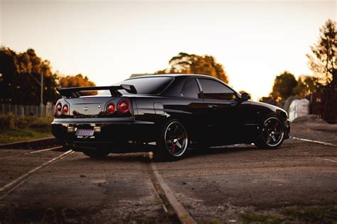 Wallpaper Black Skyline Nissan Side View Sports Car Performance