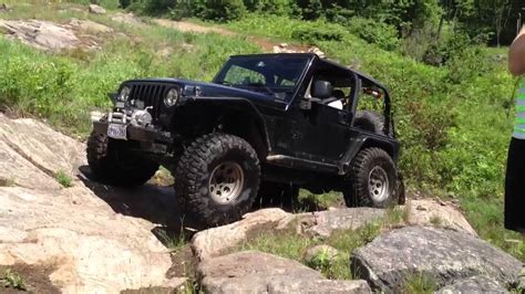Jeep Tj Crawling Some Rocks In Minden Ontario Youtube