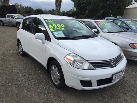 First, it looks cute and it comes in blue. 2009 Nissan Versa 1.8 SL 4dr Hatchback In Vacaville CA ...