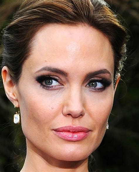 Angelina Jolies Makeup Artist On Sculpting Cheekbones How To Enhance
