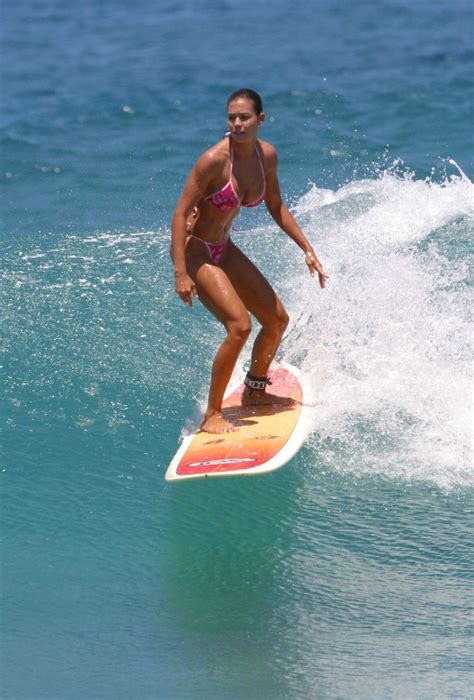 Beautiful Hawaiian Surfer Girl Kehaulani Lee Oahu Hawaii Surfergirl サーフィン