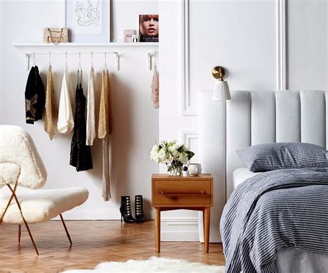 How To Achieve The Minimalist Wardrobe Of Your Dreams Homes To Love