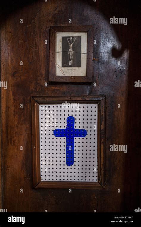 Confession Booth And Catholic Hi Res Stock Photography And Images Alamy