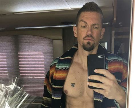 NSFW Steve Howey Naked Moments In Film And TV Leaked Meat
