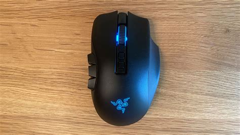 Razer Naga Pro Wireless Gaming Mouse Review 2020 Pcmag Uk