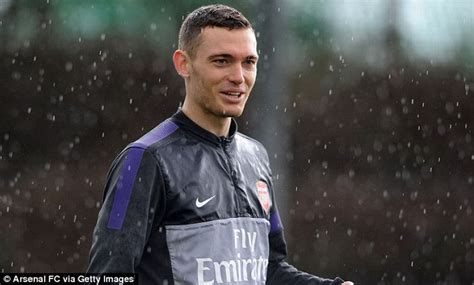 arsene wenger could sell arsenal captain thomas vermaelen daily mail online