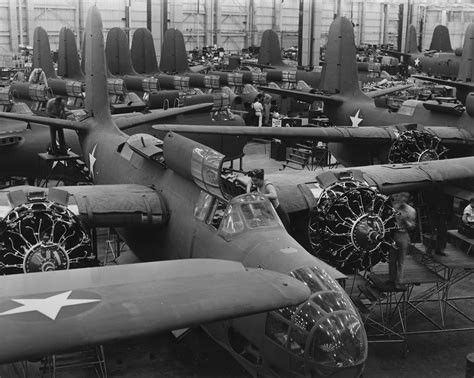 Building The A 20 Havoc At The Douglas Plant Long Beach Ca Wwii