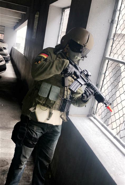 Jager Cosplay At Comic Con Rainbow6