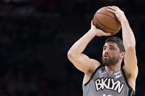 Stay up to date with nba player news, rumors, updates, social feeds, analysis and more at fox sports. Joe Harris is the Brooklyn Nets' secret clutch weapon