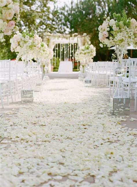 Omg How Dreamy And Romantic Is This Wedding Ceremony Design Brooke