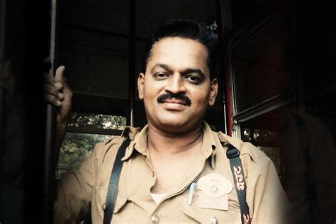The Honest Bus Conductor Mumbai