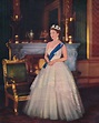 30 fotos: se cumplen 68 años de la coronación de la reina Isabel II de ...