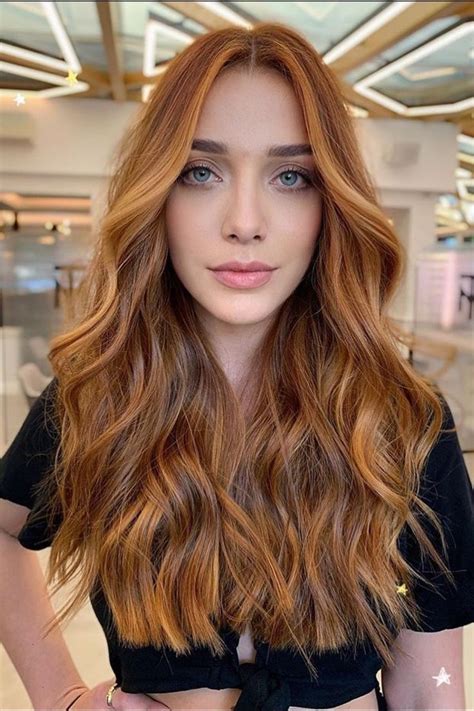 New Medium Length Wavy Hair In 2022 Ginger Hair Color Hair Styles Hair Color Auburn