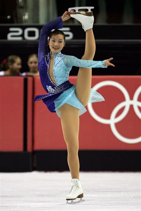The 30 Most Gorgeous Figure Skating Outfits in Olympic History スケート用