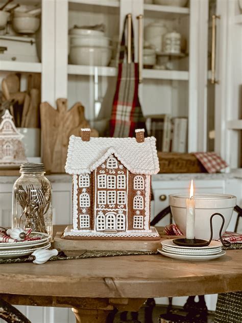 Cozy Cottage Farmhouse Gingerbread House - Cozy Cottage Farmhouse