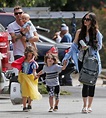 Megan Fox e marido curtem dia em família com os três filhos - Quem ...