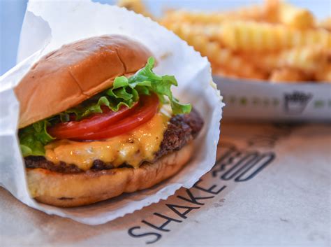 Shake Shack Is Opening A Location In Los Angeles Time