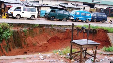 Nigerian Villages Threatened By Erosion