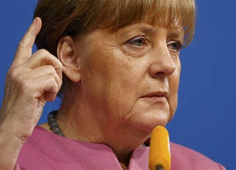 Nach Sex Attacken In Köln Merkel Will Rasch Bedingungen Für Schnellere