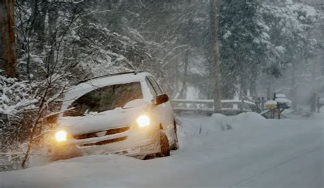 3 Tips For Driving On Icy City Streets Agence Barbare