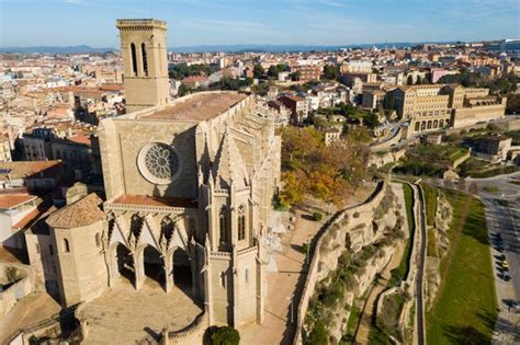 Visita Guiada Por Manresa Reserva Online En Civitatis Com