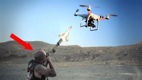 Alussa oli ongelmia dronen kuvan saamisessa puhelimen. 5 Schlimme Ausraster wegen Drohnen - YouTube