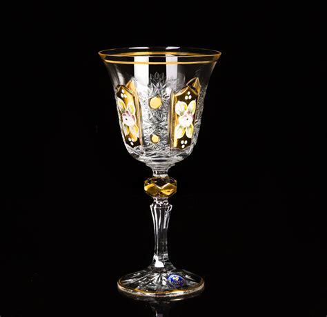 Red Wine Crystal Glasses Enamel Gold Design 220ml Bohemia Crystal Original Crystal From