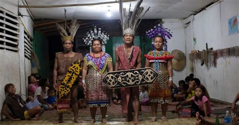See The Borneo Headhunters The Iban Tribe The Great Projects