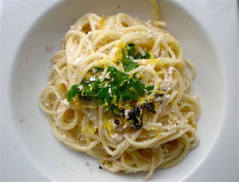 Come si prepara, quali sono gli ingredienti e come si presenta a tavola. Lemon Ricotta Pasta V 2.0 | Kitchen Princess