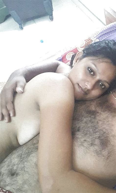 Indian Malayalam Girl Nude Sex Photo In Bedroom For Lover