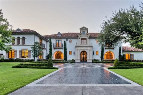 Tour This Italian Renaissance Style Mansion In Dallas Texas By