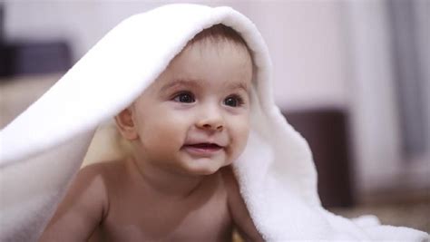 Catat daftarnya di bawah ini: 30 Nama Bayi Laki-laki Bahasa Arab Bermakna Cerdas dan ...