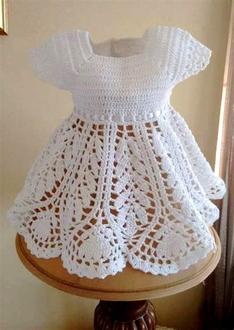 Como Hacer un Bonito Vestido a Crochet para Niña Vídeo Manualidades