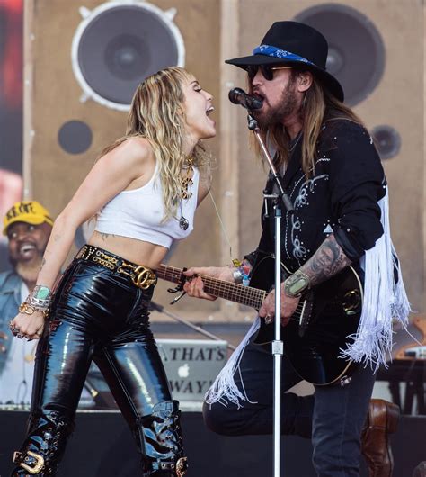 miley cyrus and billy ray cyrus s cutest moments popsugar celebrity uk