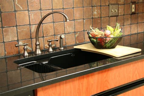20 Gorgeous Kitchen Sink Ideas
