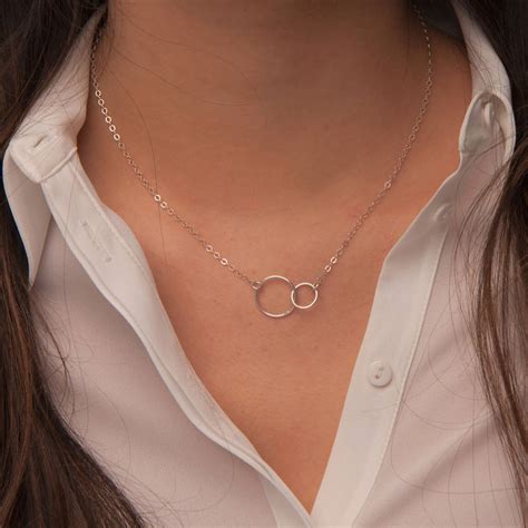 Avanti Interlocking Circles Necklace In Sterling Silver
