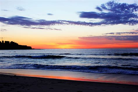 Bondi Beach Sunrise In Photos The Little Backpacker