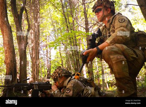 Us Army Soldiers Assigned To Charlie Company 1st Battalion 181st