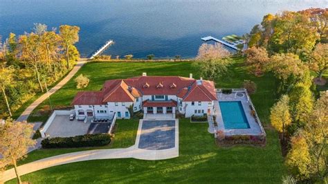 2075 Million Lakefront Estate Is Wisconsins Most Expensive Home