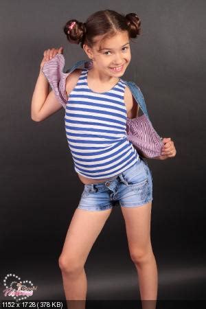 Newstar Sunshine Tiny Model Princess Sets Foto C D