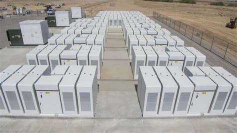 Aps Seeks 106 Mw Of Batteries To Pair With Large Scale Solar Pv Magazine Usa