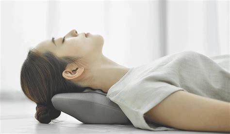 A New Massage Device That Mimics Shiatsu Pressure Tokyo Families Magazine Tokyo Families