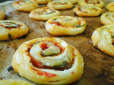 Folie al dente Roulés feuilletés mascarpone chorizo basilic